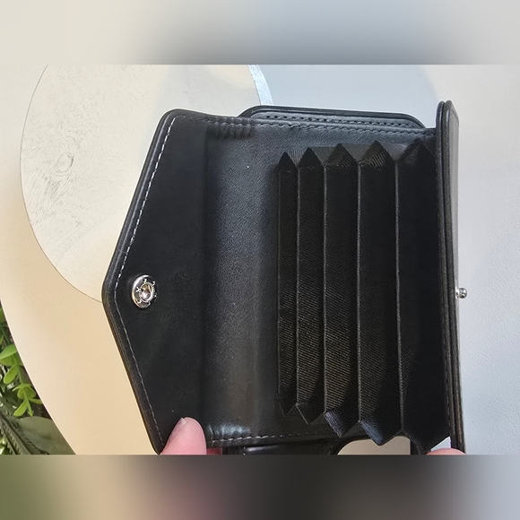 ⭐️ IPhone 13 Pro Max Case with Card Holder - Picture 6 of 11